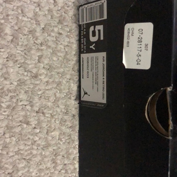 Jordan 4 Retro Toro Bravo (GS) - Picture 3 of 3